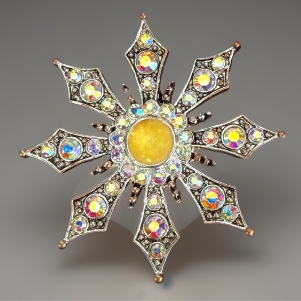Colorful Vintage SilvertoneStarburst Brooch with Yellow Center - Picture 3 of 7